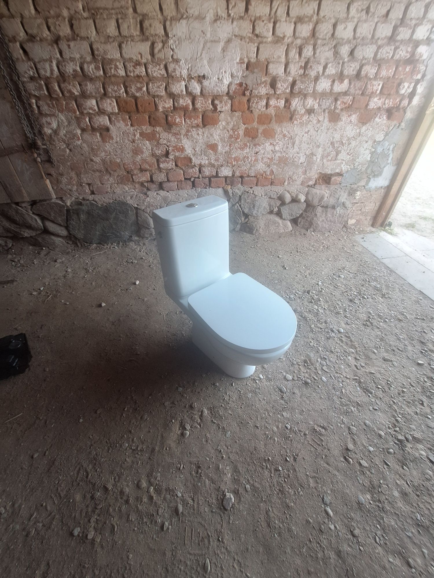 Sprzedam wc Cersanit