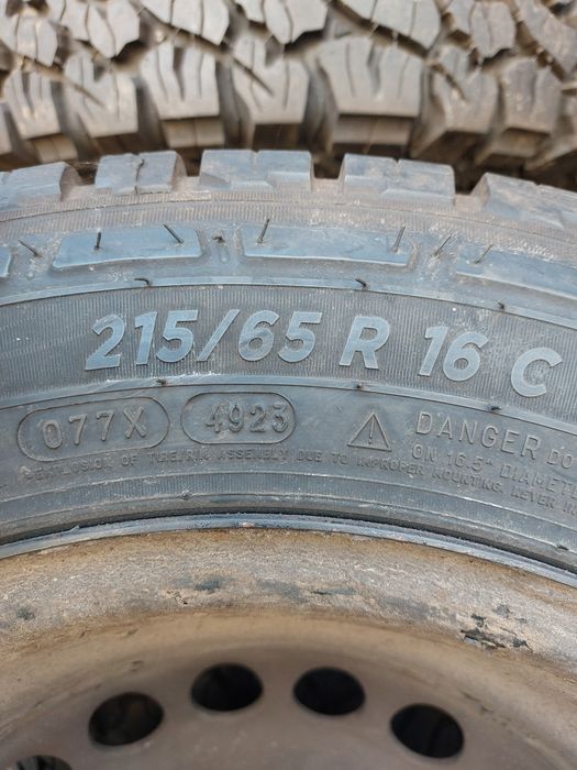 Комплект Шин MICHELIN AGILIS CrossClimate 215/66/16c 4 шт Стан НОВИХ!