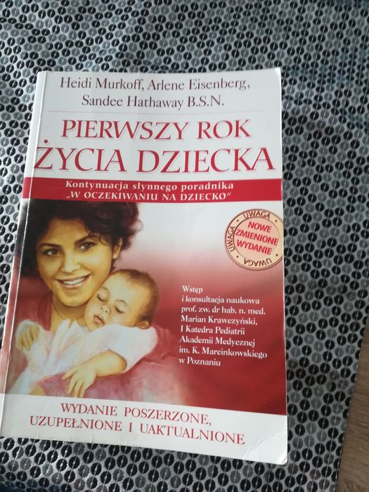 Książka Pierwszy rok życia dziecka