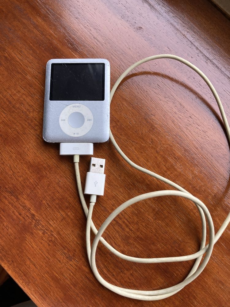 Ipod 3 nano 4 gigas ( colecao)