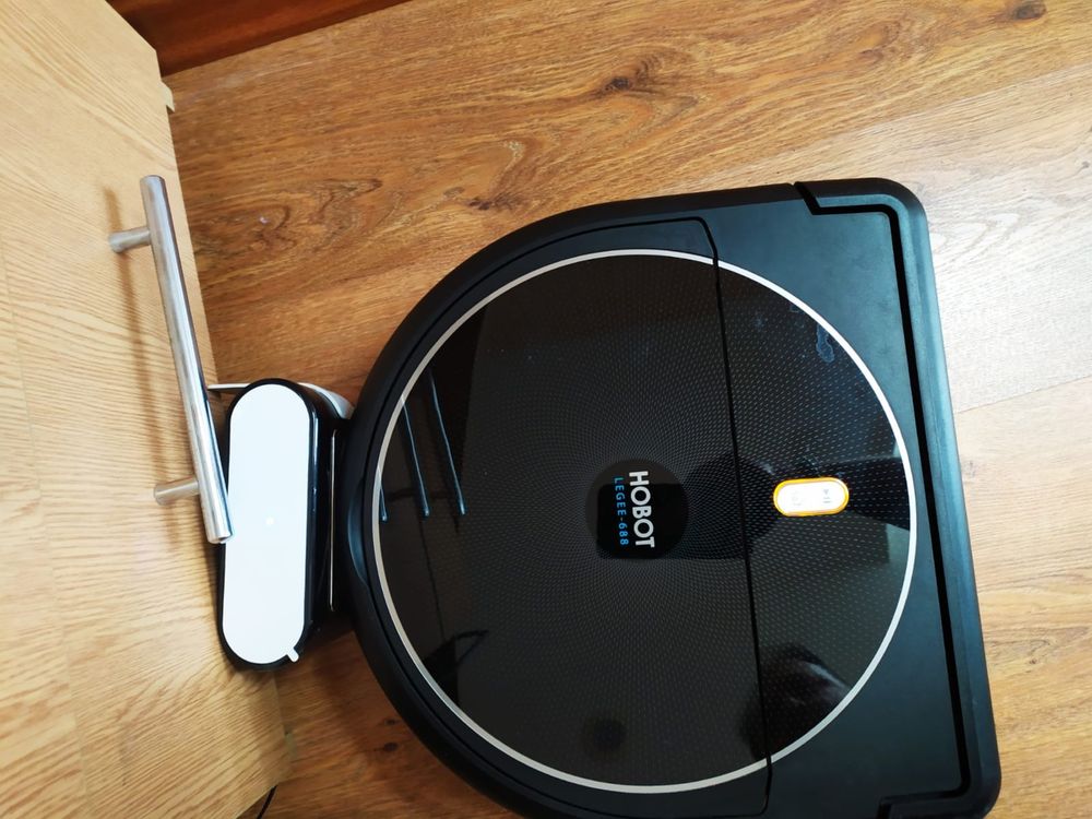Моющий пылесос Hobot Legee 688