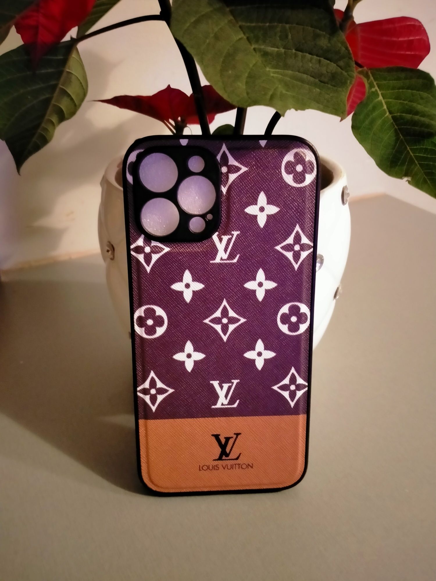Nowe Etui do iPhone 12 pro max piękne Louis Vuitton