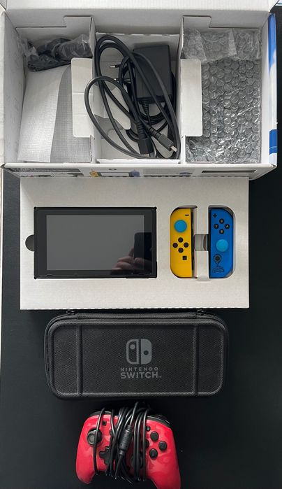 Nintendo Switch Fortnite Edition + akcesoria