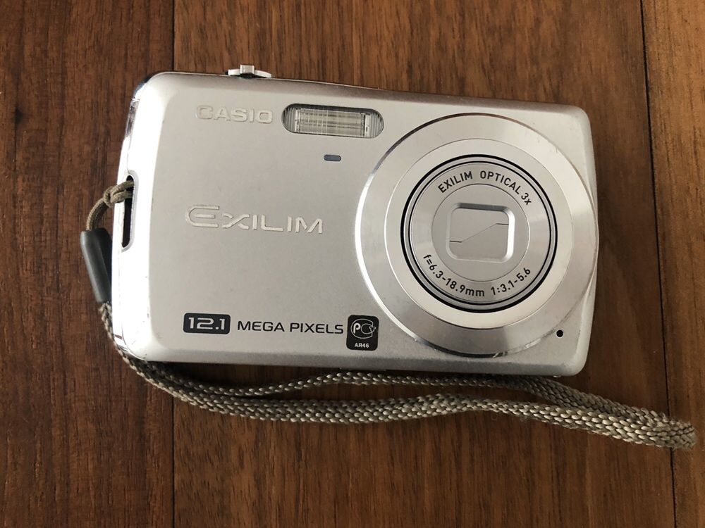 Vendo Máquina Fotografia Casio