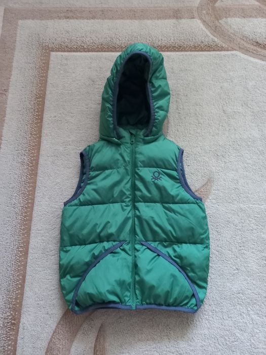 Жилетка унисекс для ребёнка 6-7 лет Beneton