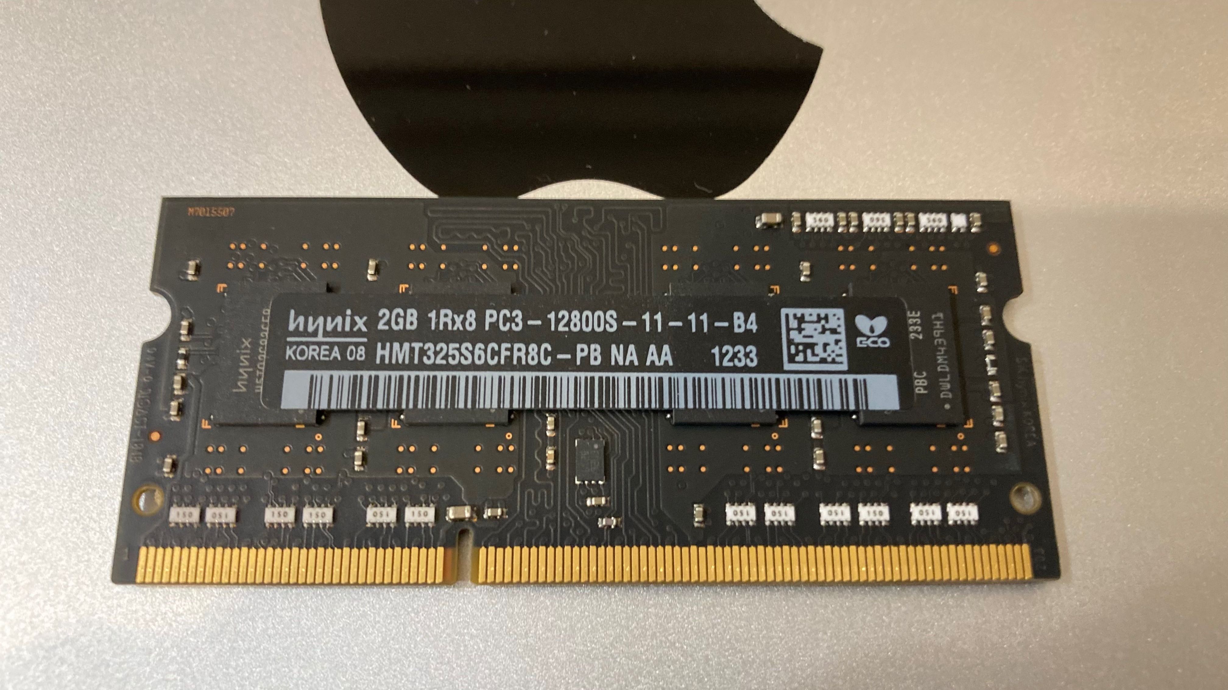 ОЗУ So-dimm Hynix 4 Gb DDR 3 1600 Apple