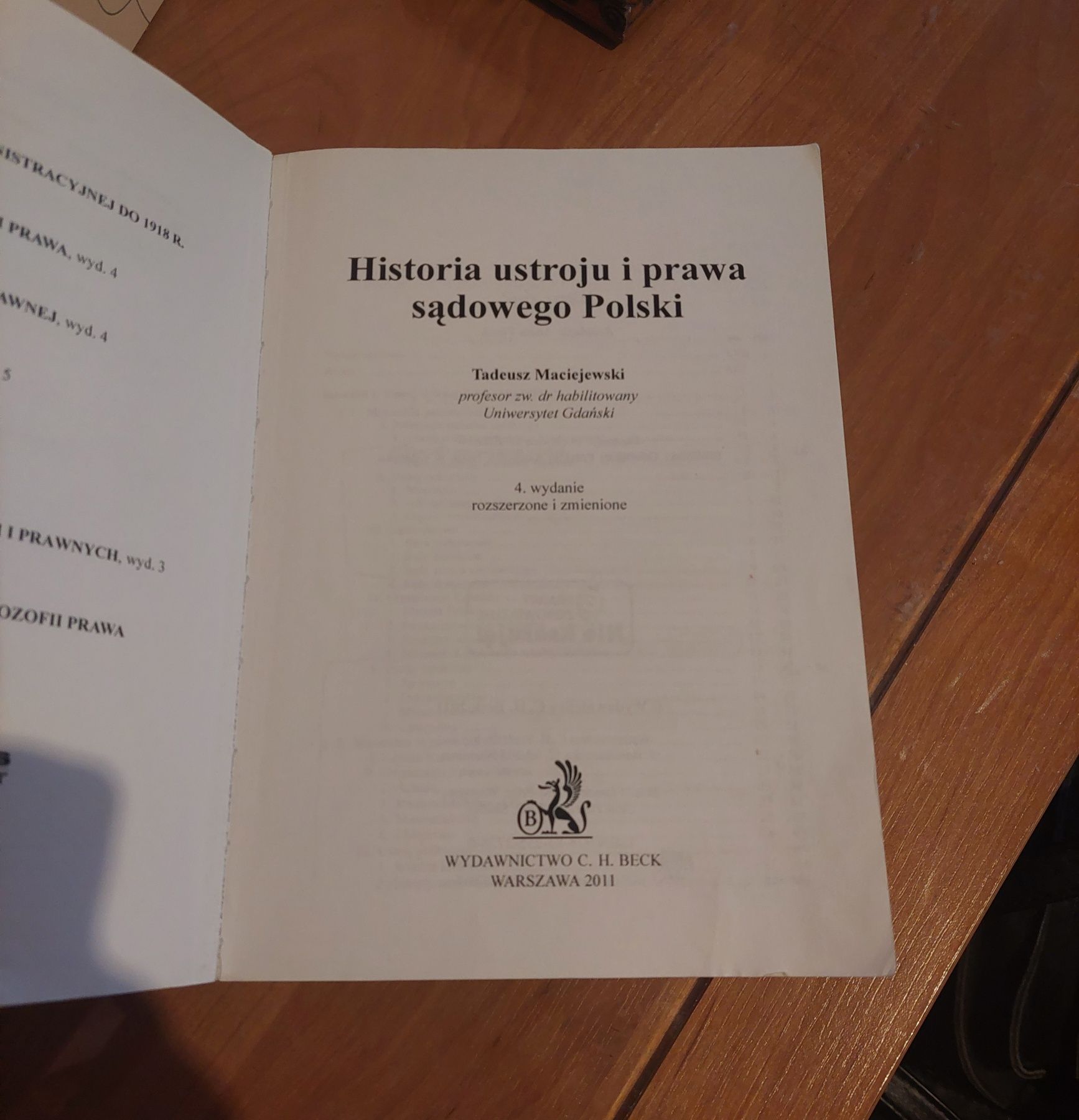 Historia ustroju i prawa sądowego Polski, Maciejewski