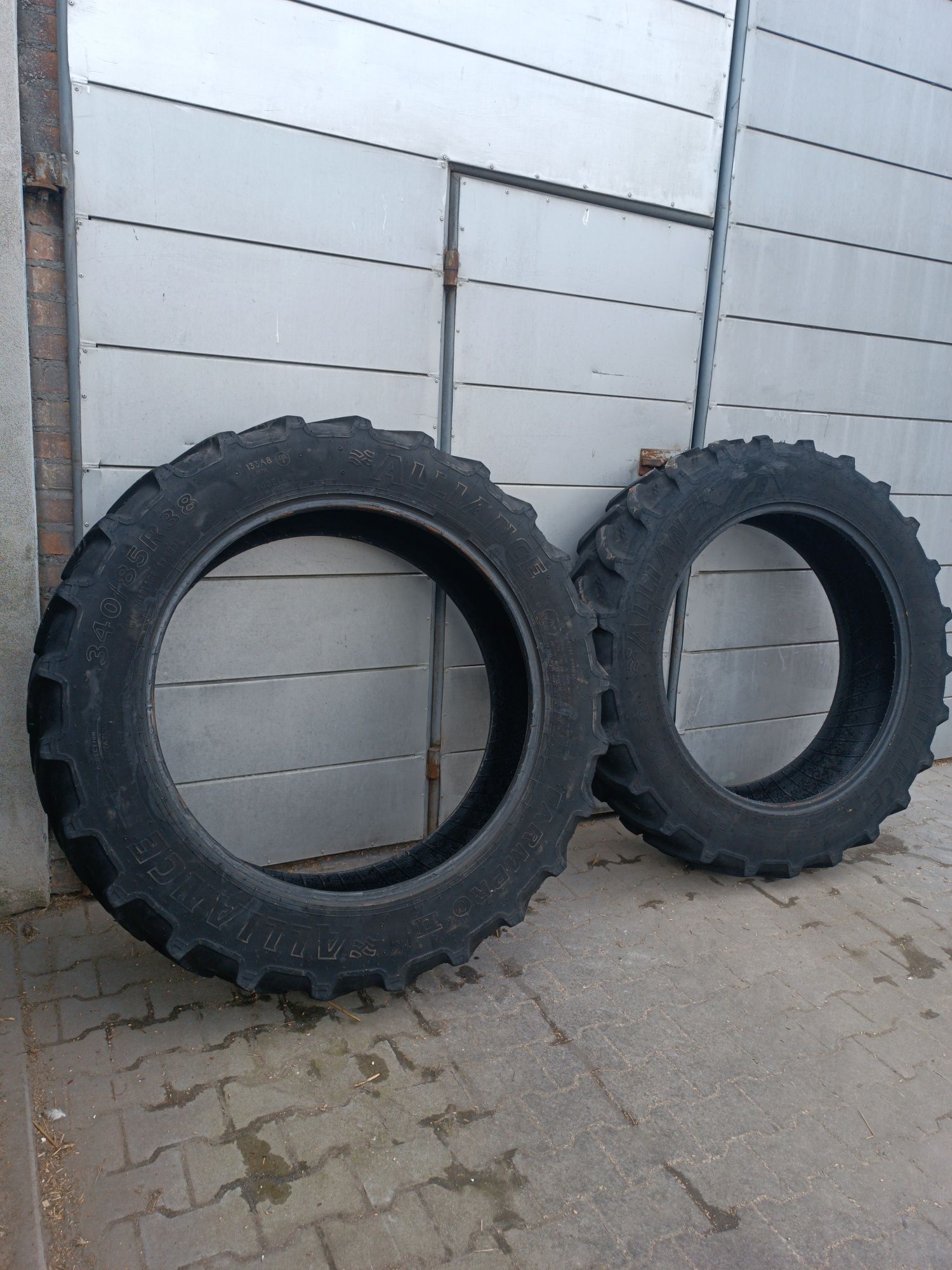 Opony 340/85 R38 13,6  , Opona Alliance