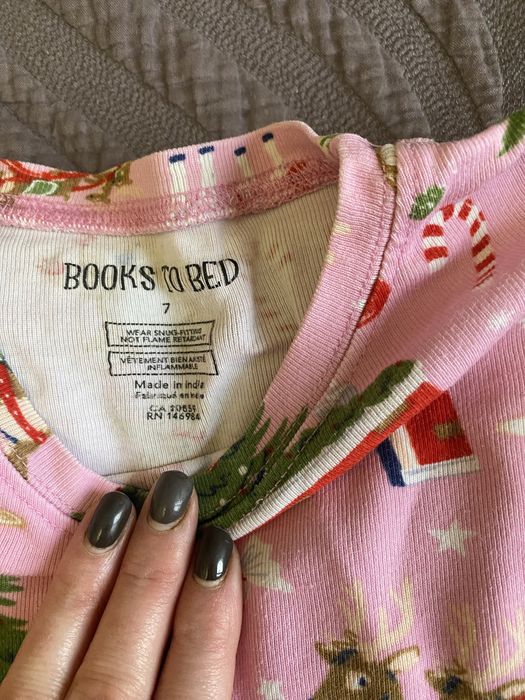 Новорічна фірмова піжамка 7-8 років