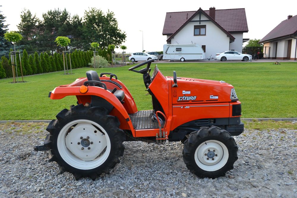 Kubota Yanmar Traktorek minitraktorek traktor