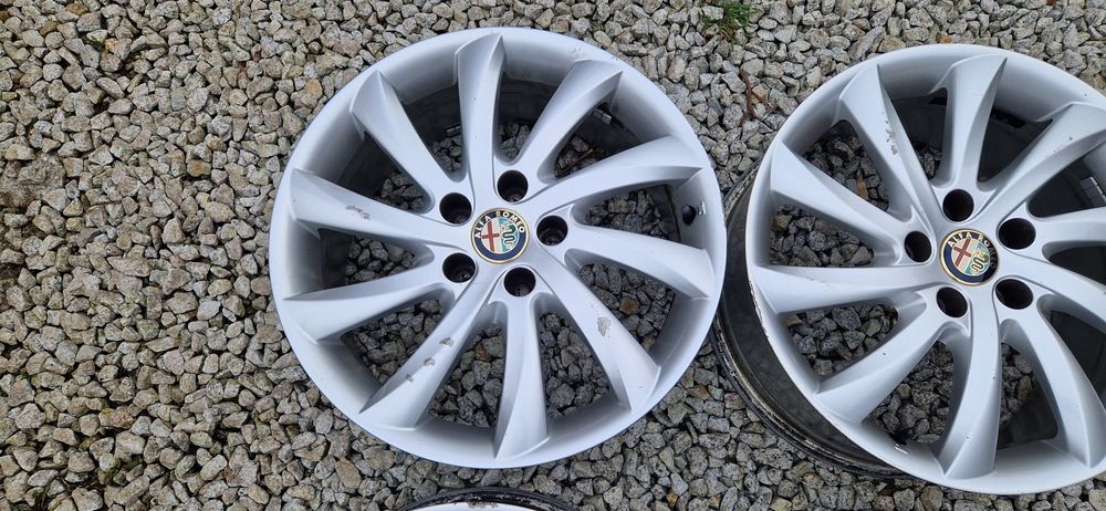 Oryginalne Felgi Alfa-Romeo 17 5x110