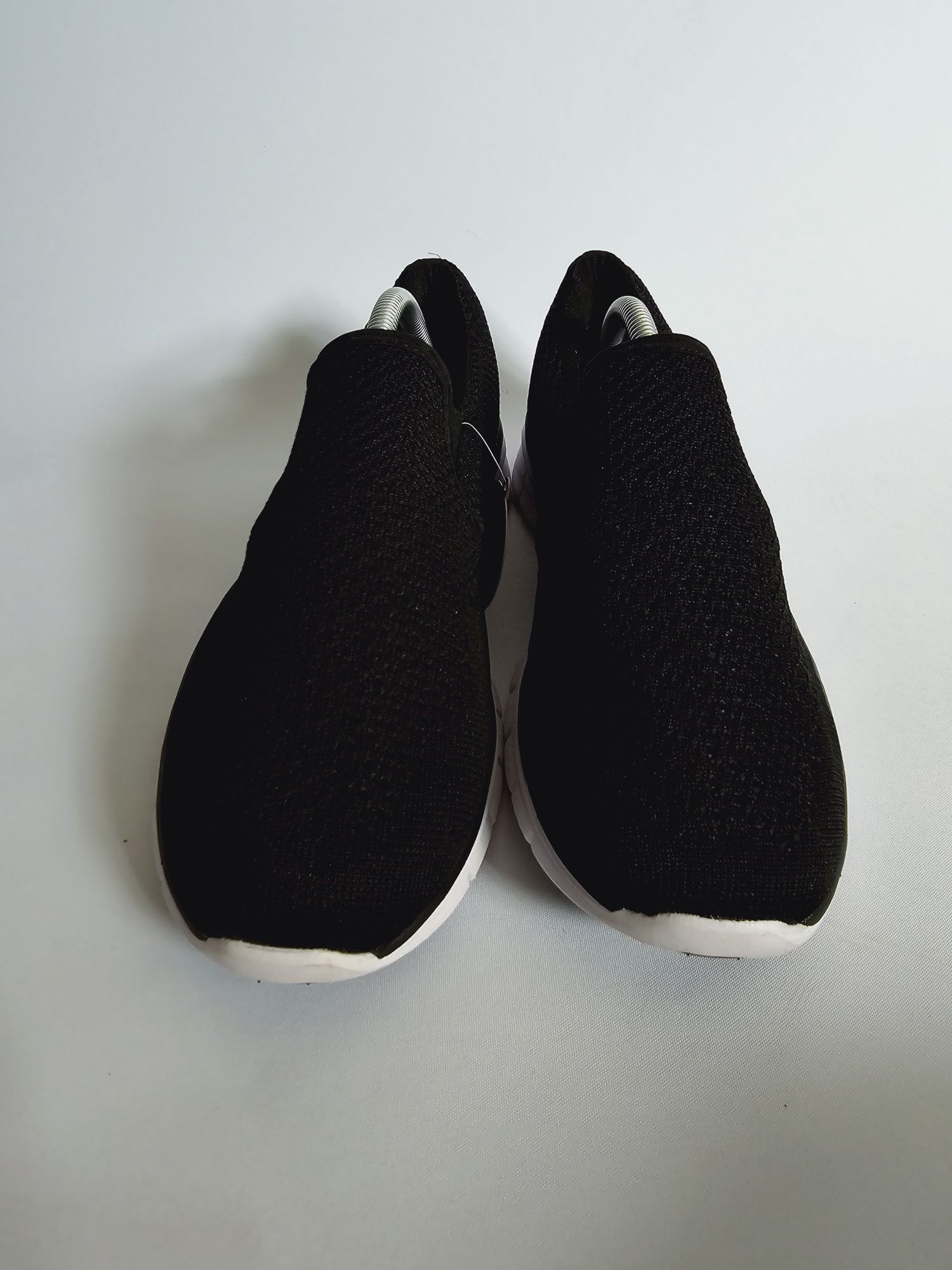 Nowe Orango sneakersy r.42