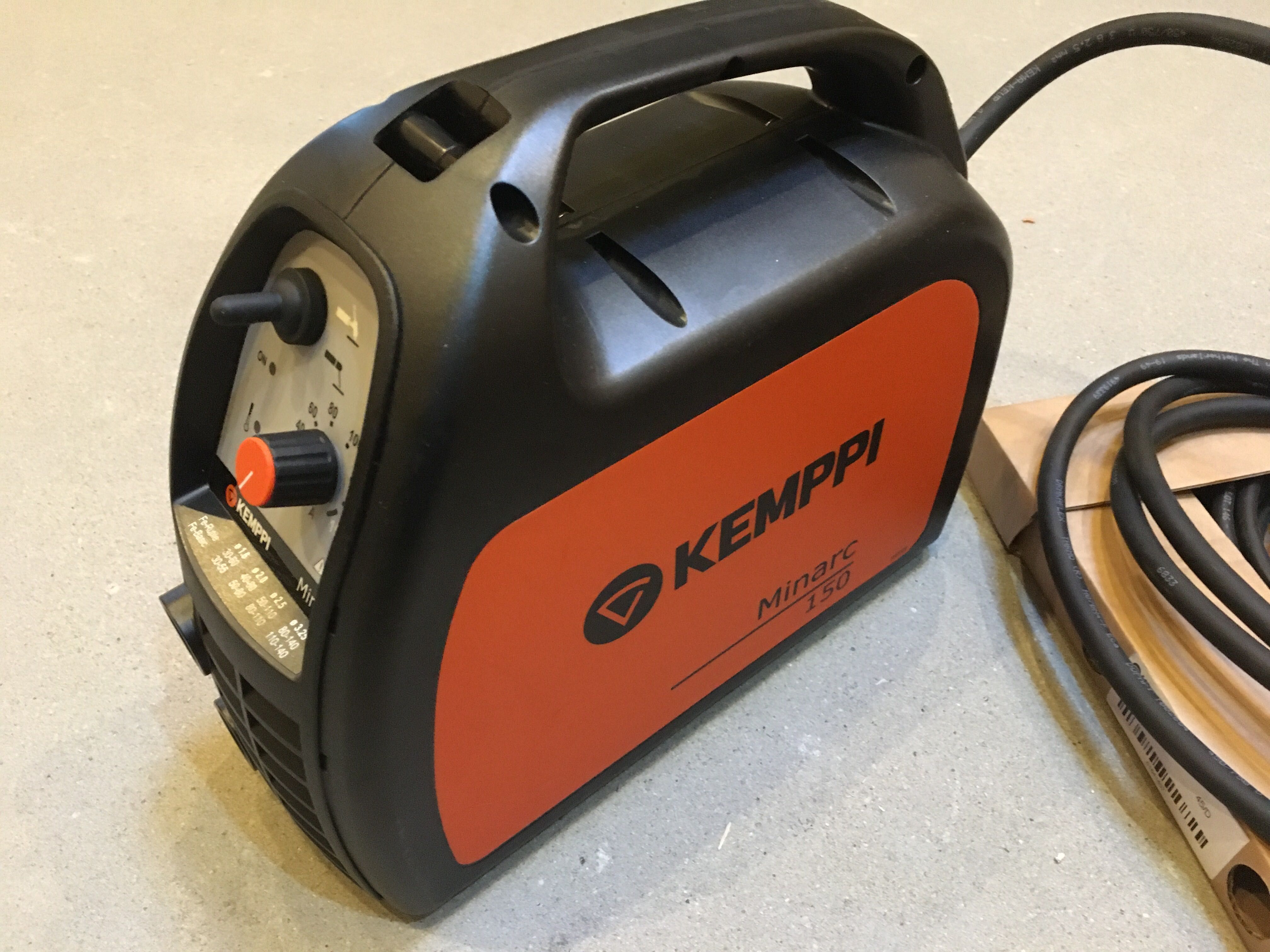 Spawarka Kemppi Minarc 150 nowa + przyłbica