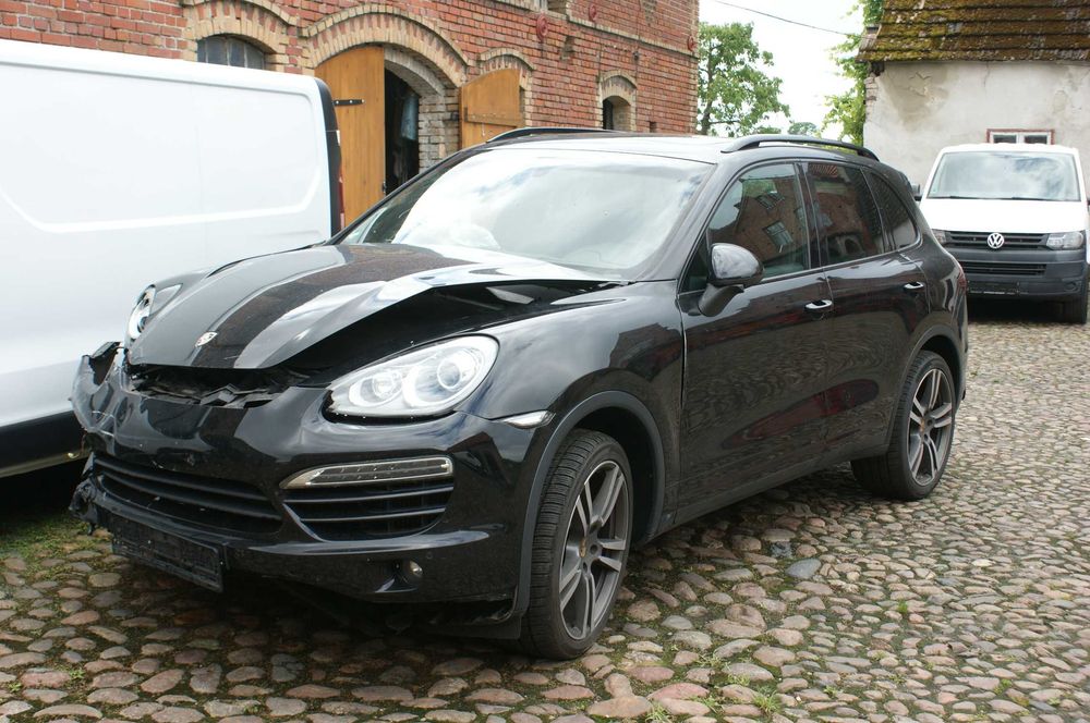 Porsche Cayenne 3.0 Diesel 240KM Koła 21" Panorama Nowe Hamulce