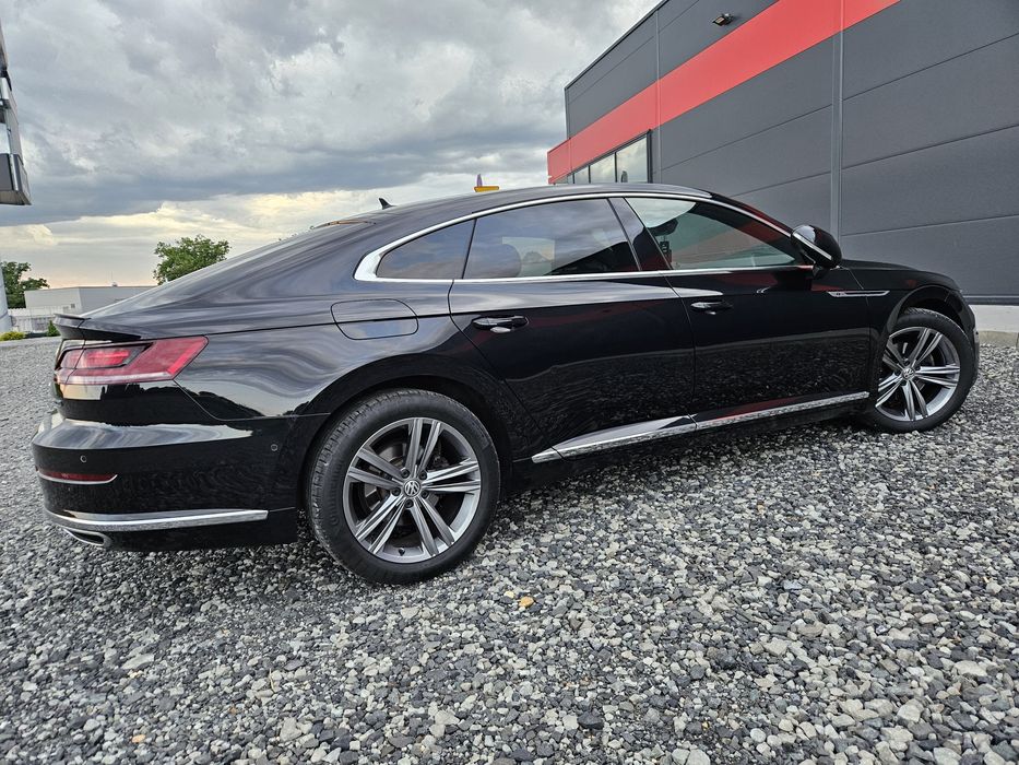 Arteon 2.0 tdi 4x4 R line 4x4 kamera 360 Virtual zamiana