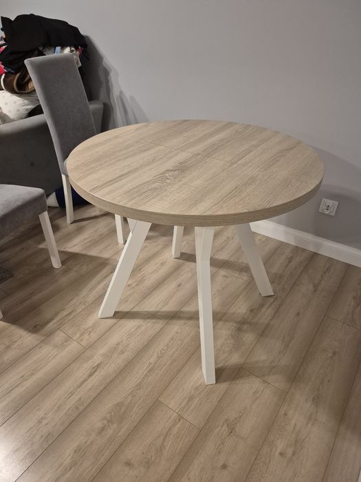 Sprzedam stół rozkładany