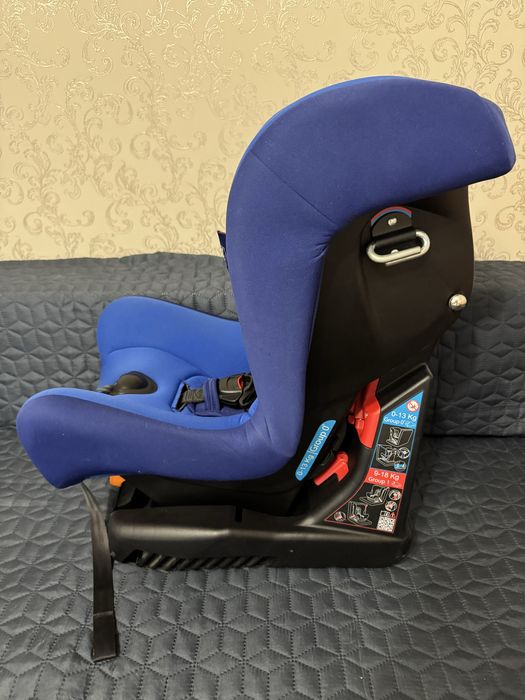 Автокрісло дитяче Chicco cosmos 0-18 кг, синє