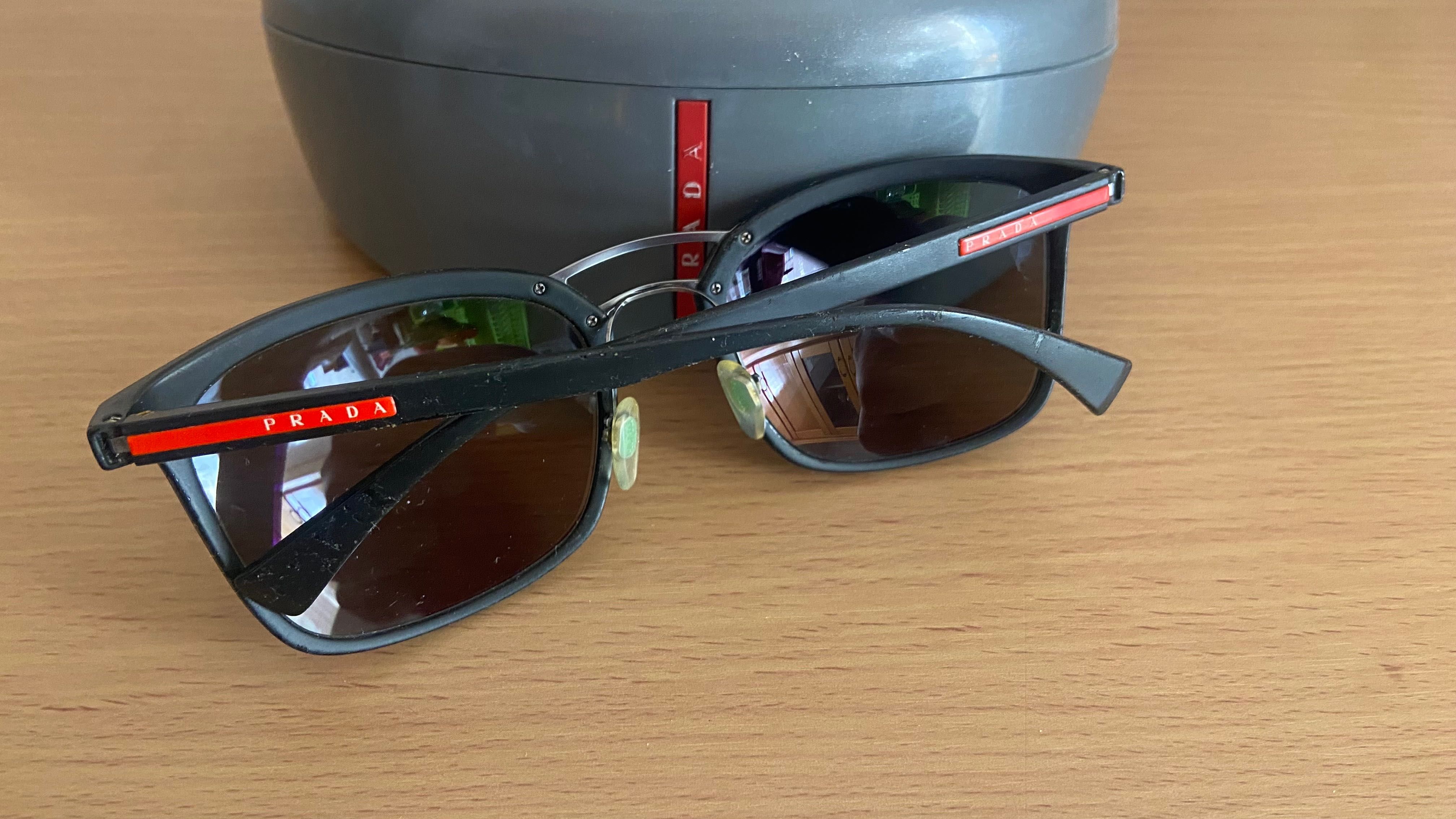 Óculos Prada com lentes zeiss