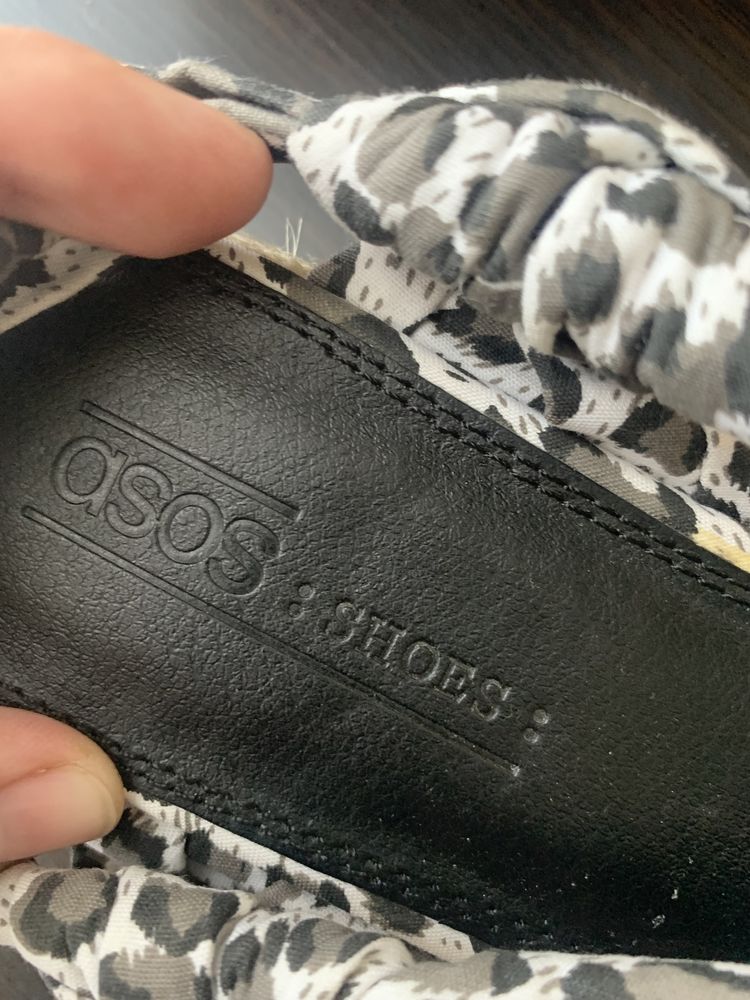 Босоніжки asos 39рр. Сабо боссоножки сандали