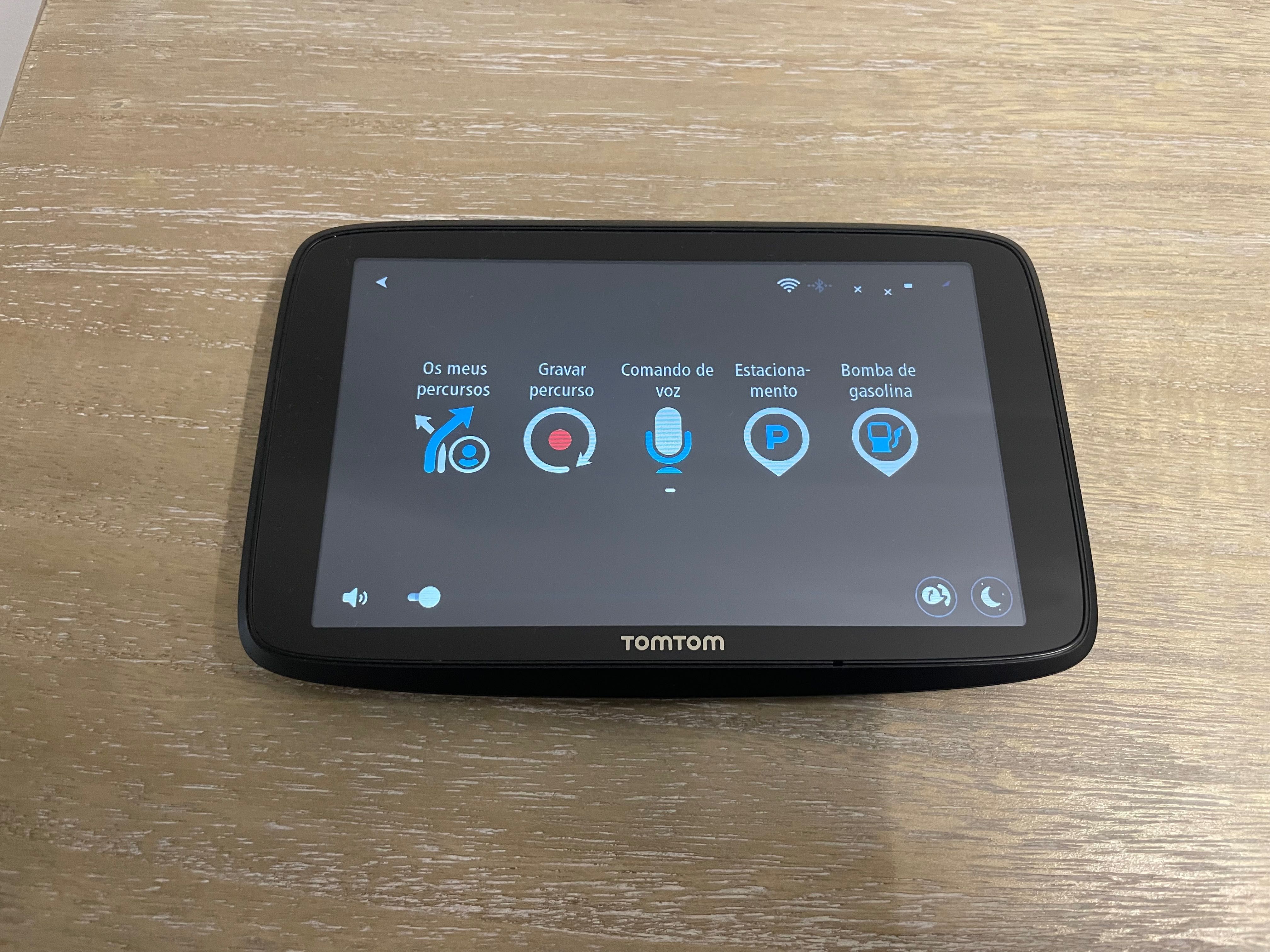 Tomtom go essential 6