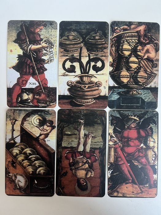 Власні колоди таро