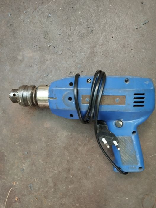 Электродрель под ремонт