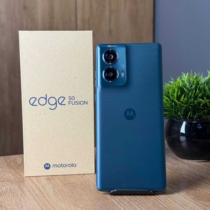 НОВИЙ Смартфон Motorola Moto Edge 50 Fusion 8/256GB
