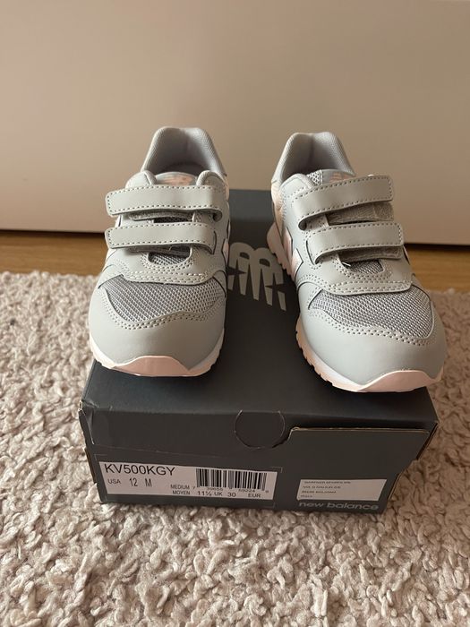 Sapatilhas New Balance cinza e rosa menina n30 novas