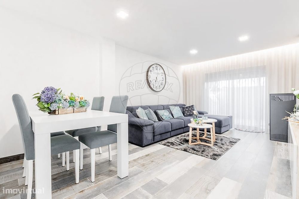 Moradia T2 para venda