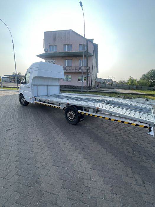 Евакуатор спрінтер 2.7