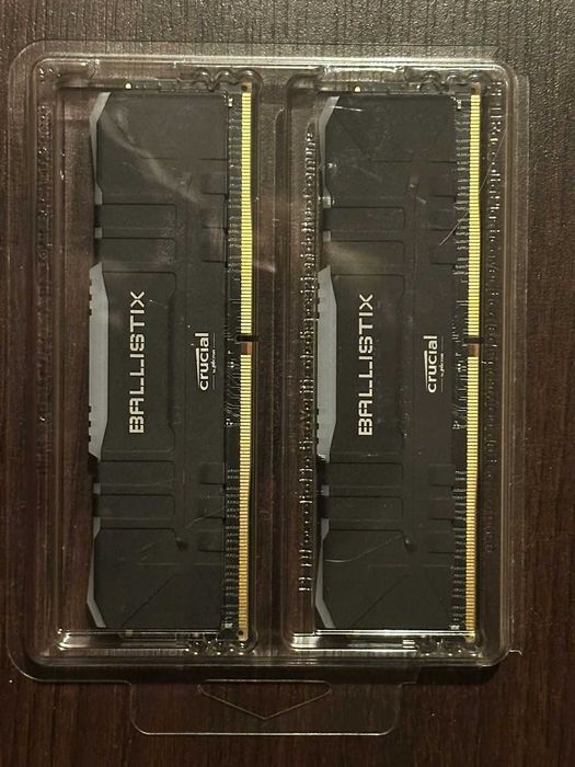 Pamięć RAM Crucial Ballistix RGB DDR4. 3600. 16GB