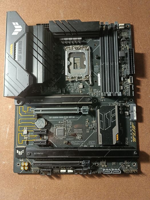 *para peças* I5-13400f e TUF GAMING B660-PLUS WIFI