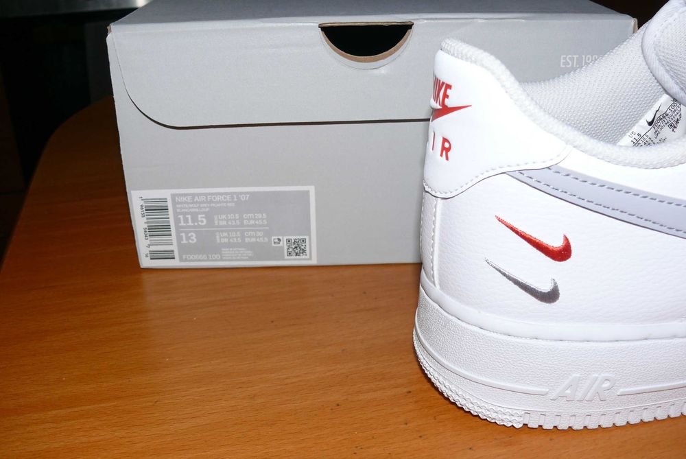 Buty męskie sneakersy Nike Air Force 1 '07 45,5 EU  29,5 CM oryginalne