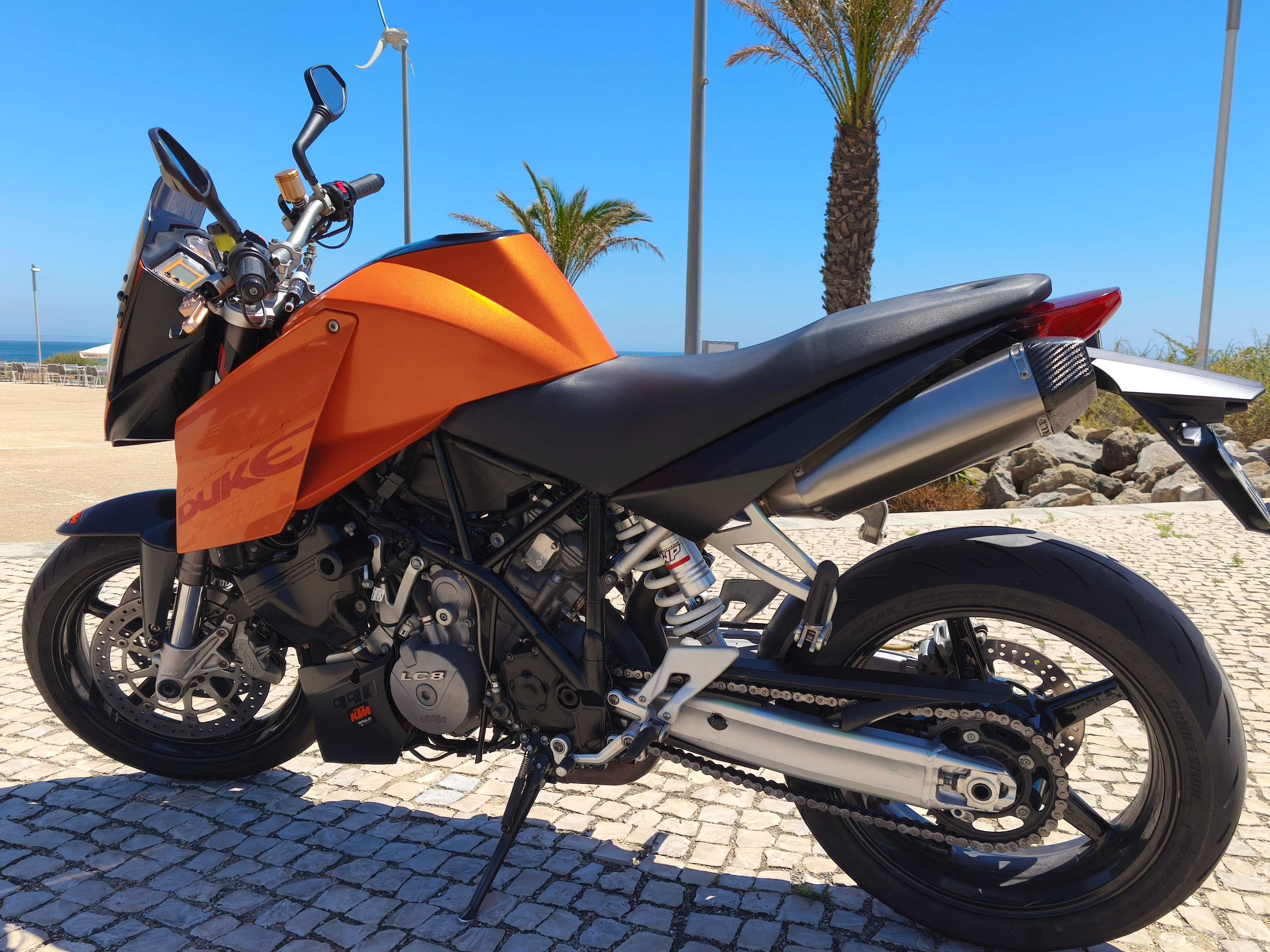 KTM Super Duke 990