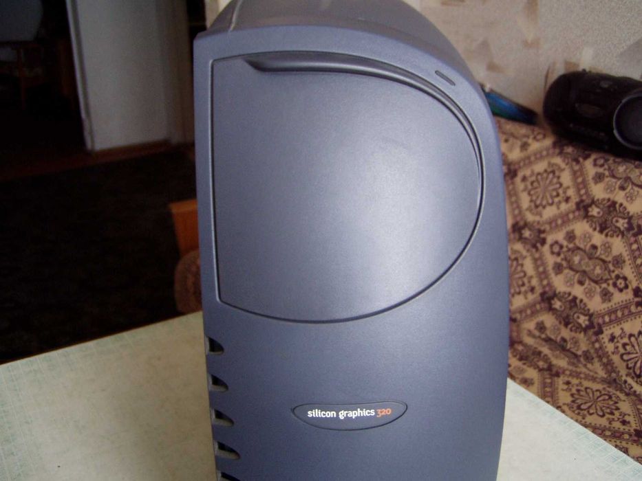 Silicon Graphics SGI 320 Visual Workstation Computer