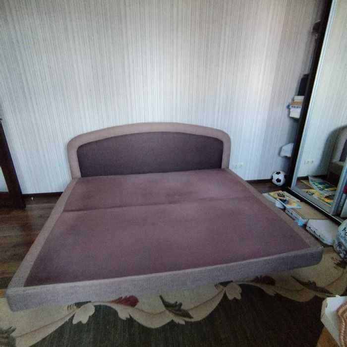 Розкладний диван