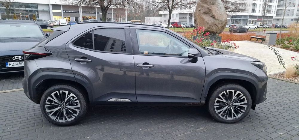 Toyota Yaris Pierwszy właściciel, cesja leasingu, 130KM