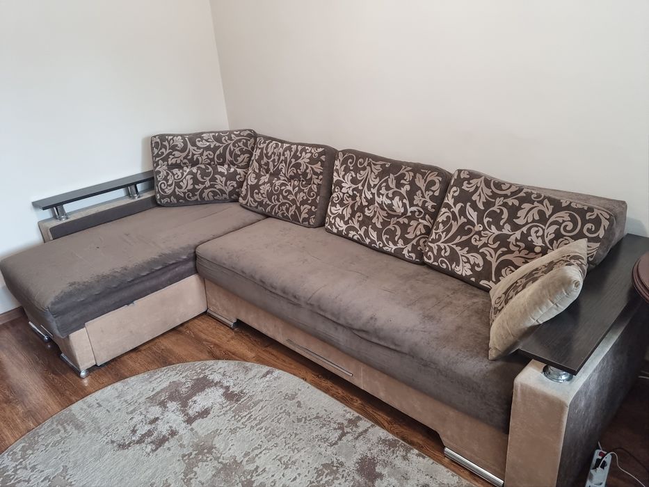 Продам кутовий диван