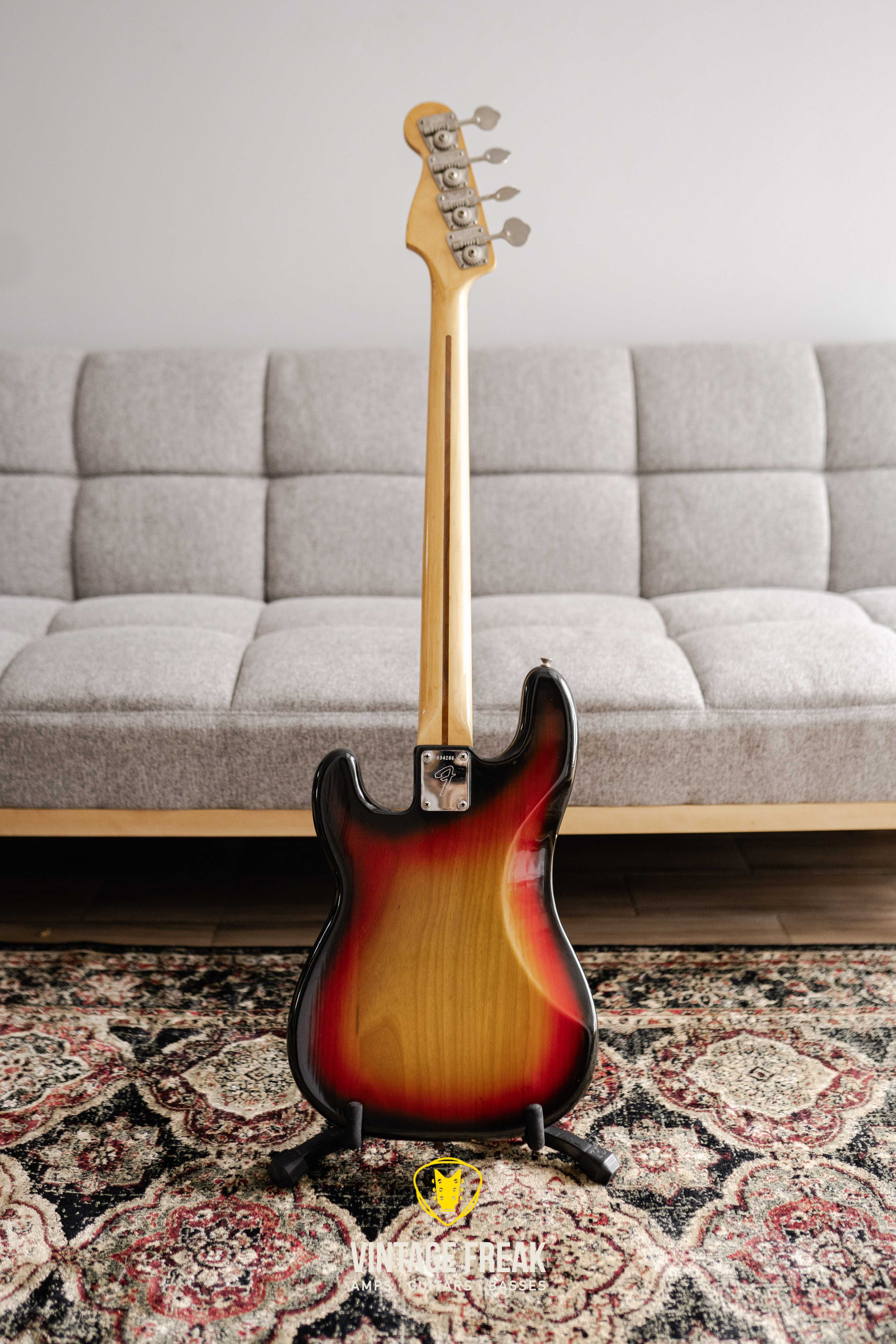 Fender Precision Bass 1975