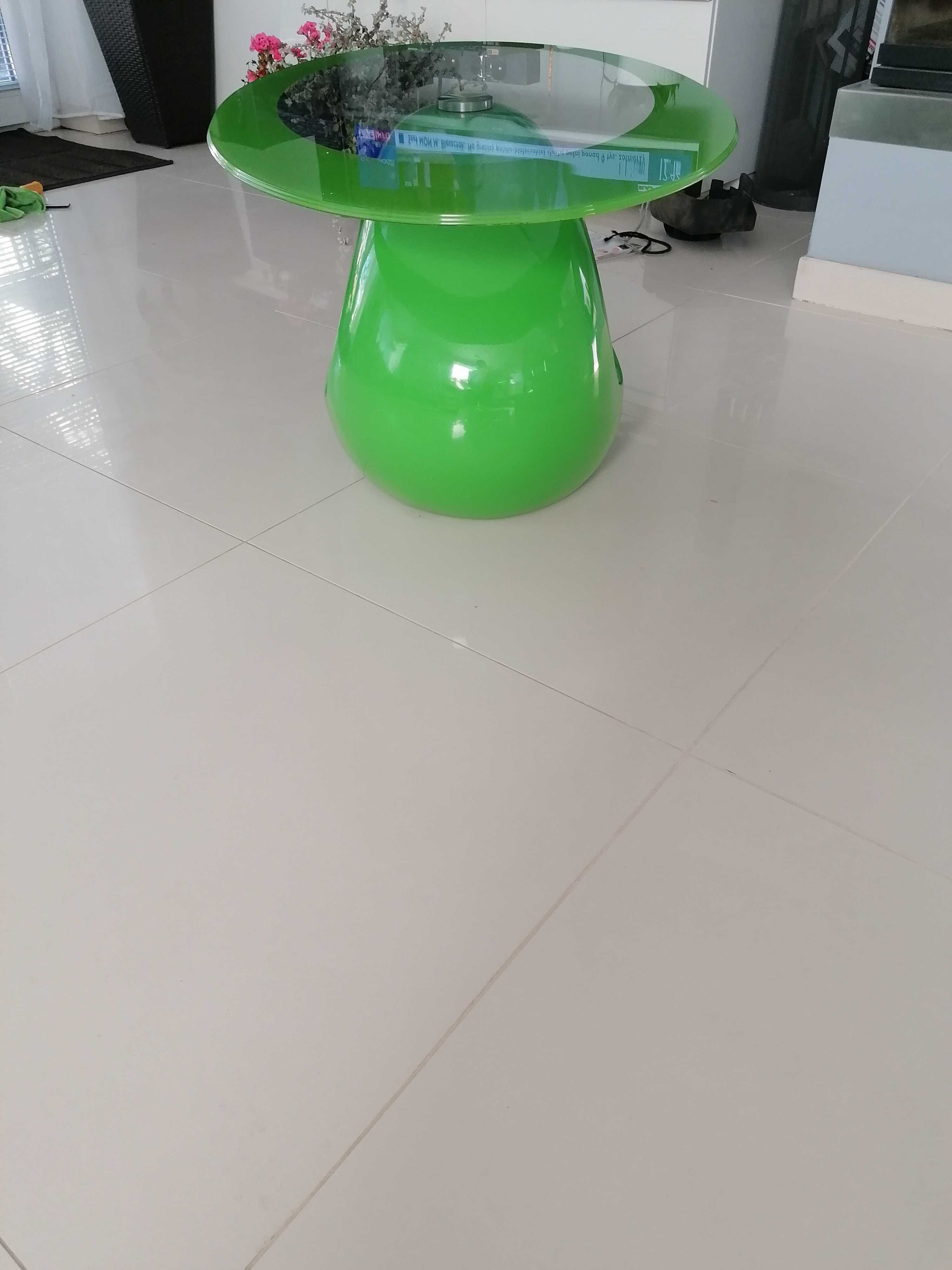 Stolik kawowy zielony