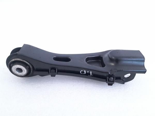 Braço de suspensão trás direito MERCEDES-BENZ Classe A (W176)