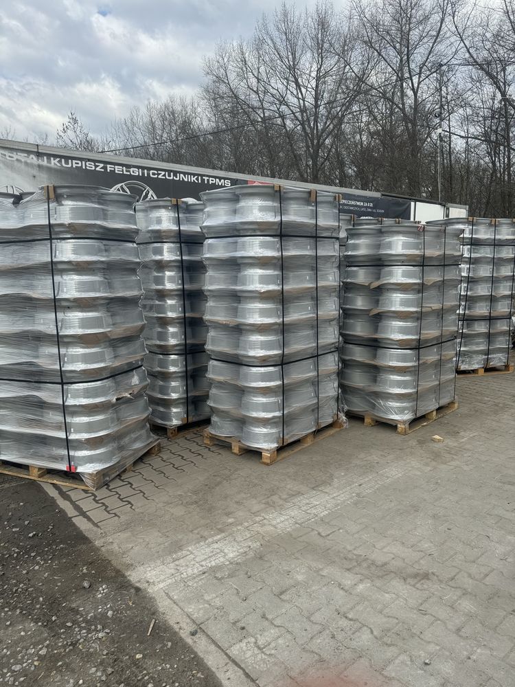 felgi przód szerokie 9.00x15,3 Ostrówek Ursus C330 C360 C380 MF Zetor