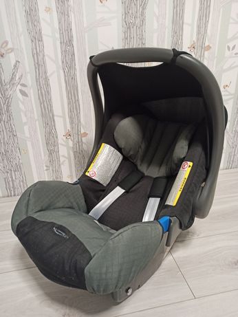 Britax-Romer автокресло Baby-Safe plus II + новые адаптеры на коляску