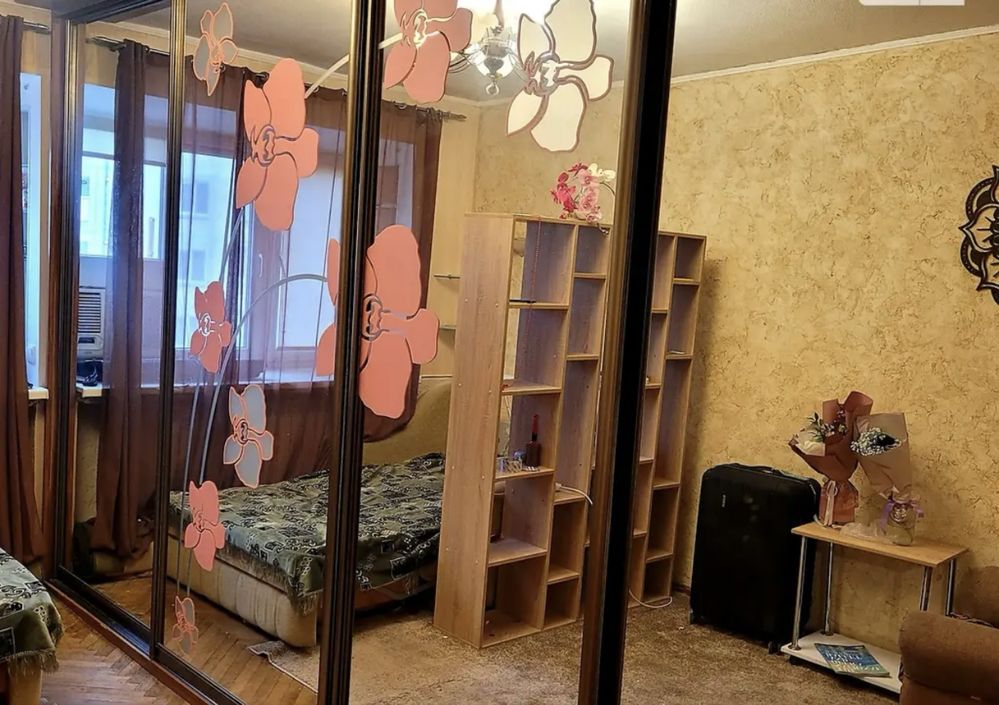 Продаж затишної кімнати за адресою Горлівська 124/3
