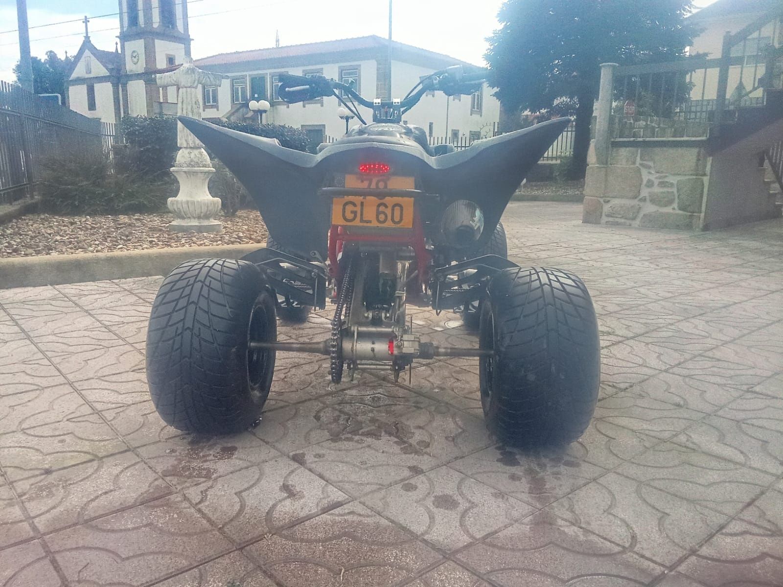 Vendo moto4 raptor 350R