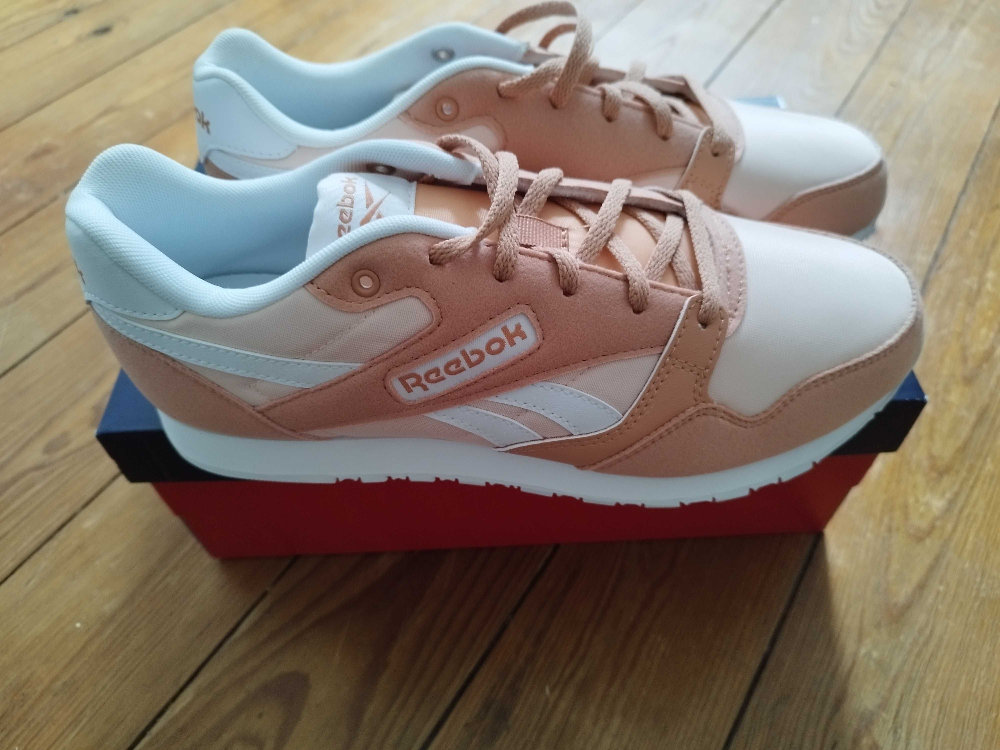 Ténis/ Sapatilhas Reebok mulher rosadas - novos (41 EUR}