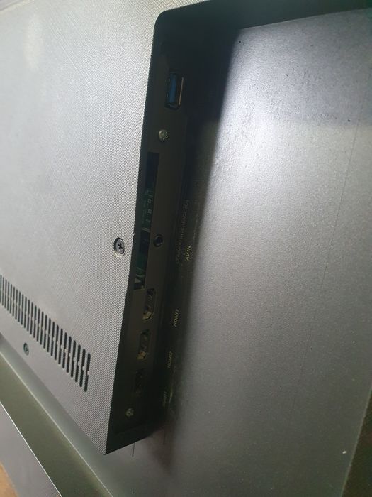 Телевізор Kivi 50UR50GR БИТА МАТРИЦЯ 50"