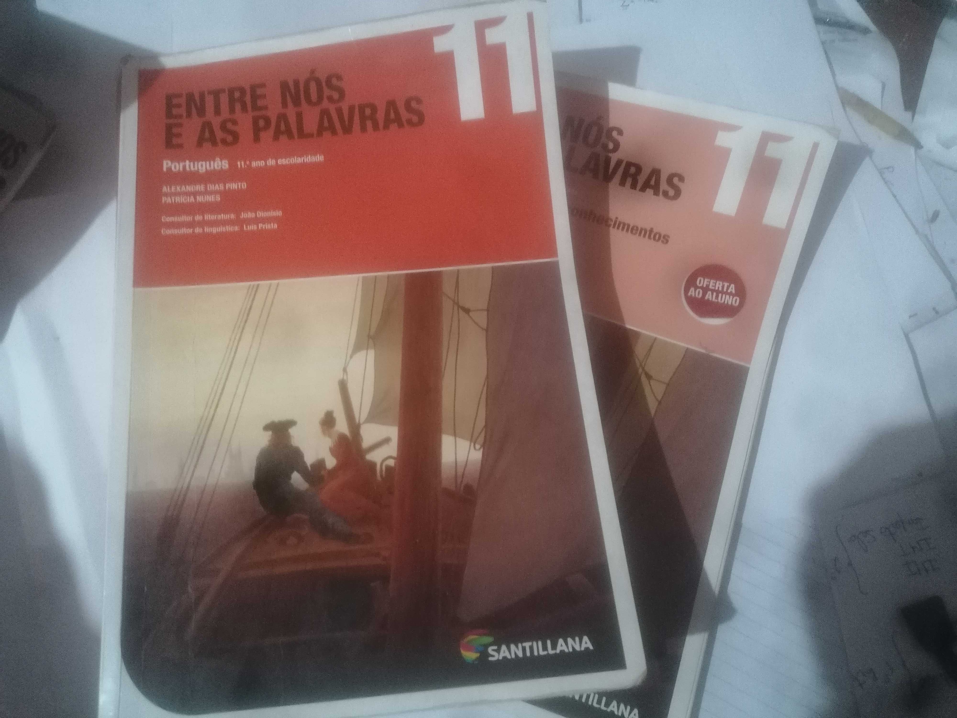 Livro de Português "Entre Nós e as Palavras" 11º Ano Santillana