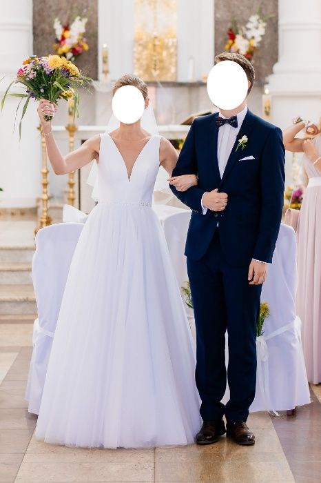 Elegancka, klasyczna suknia ślubna, rozmiar 36/S/M