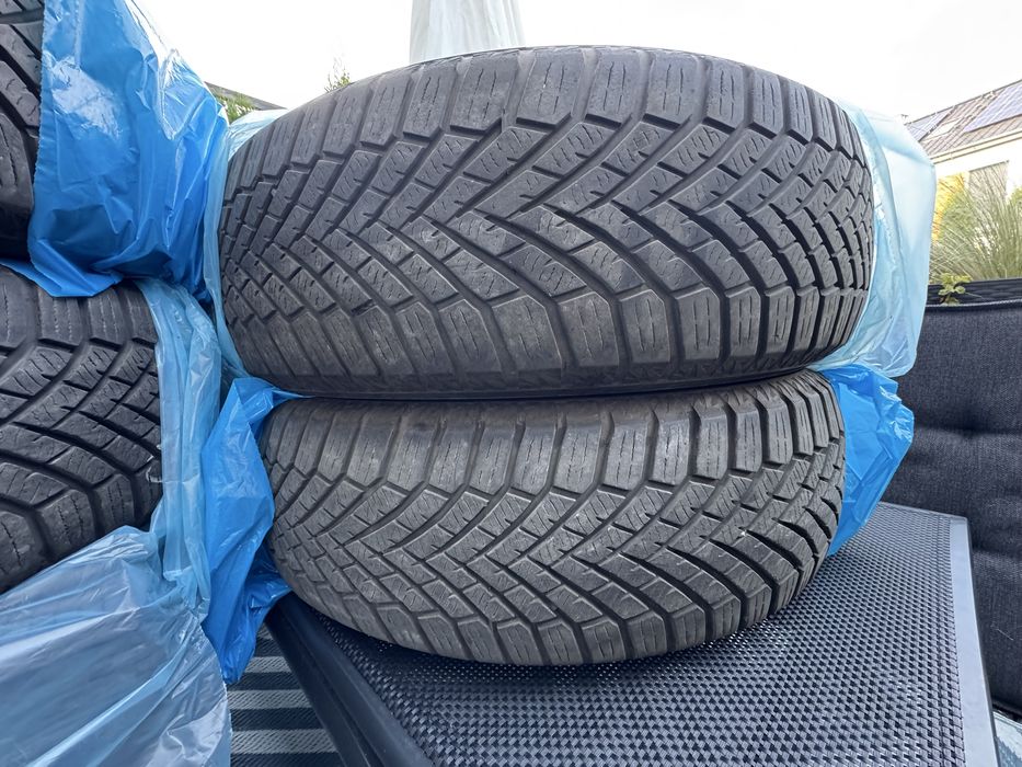 Opony zimowe YOKOHAMA 215/65 R17
